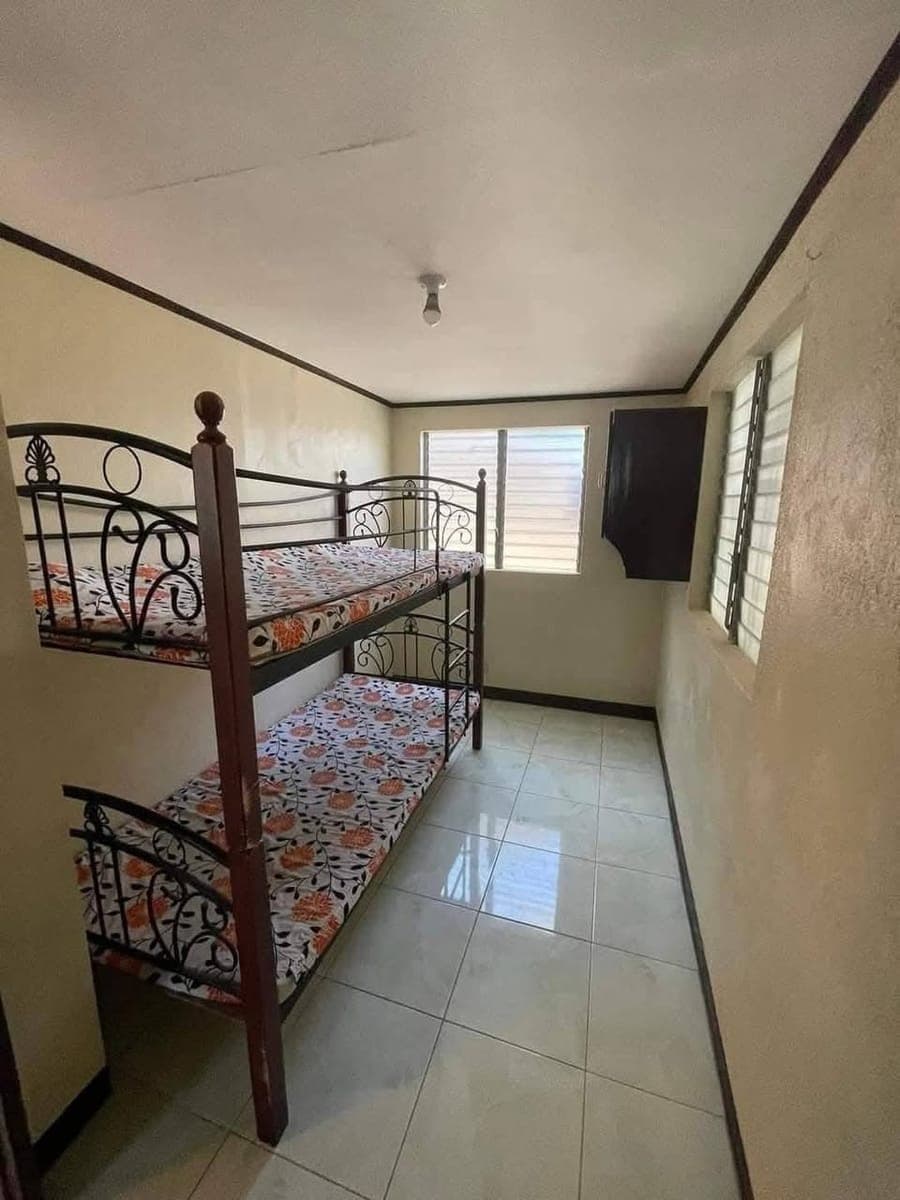FOR RENT: 3BR SEMI-FURNISHED HOUSE - photo 4