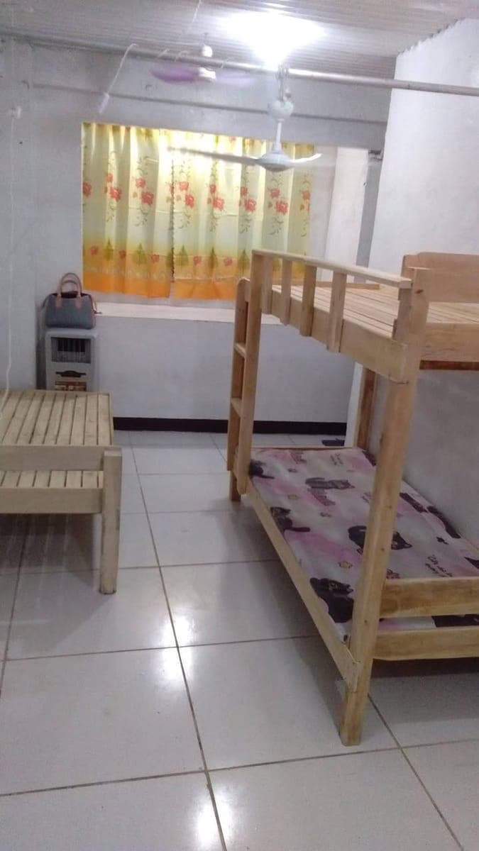 Bedspacer for girls, available luyo ni sa NOPH sulod. Doul ni sa city mall, qualfon, st Paul. Only 2... - photo 2