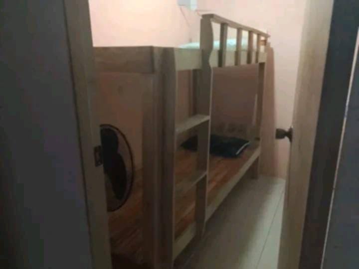 Kini nalang available 1 room and  bed space - photo 1