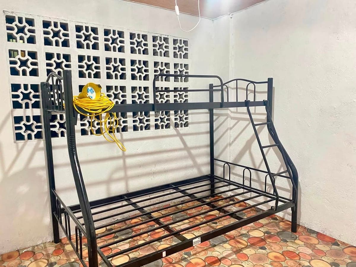 BED SPACE AVAILABLE - photo 2