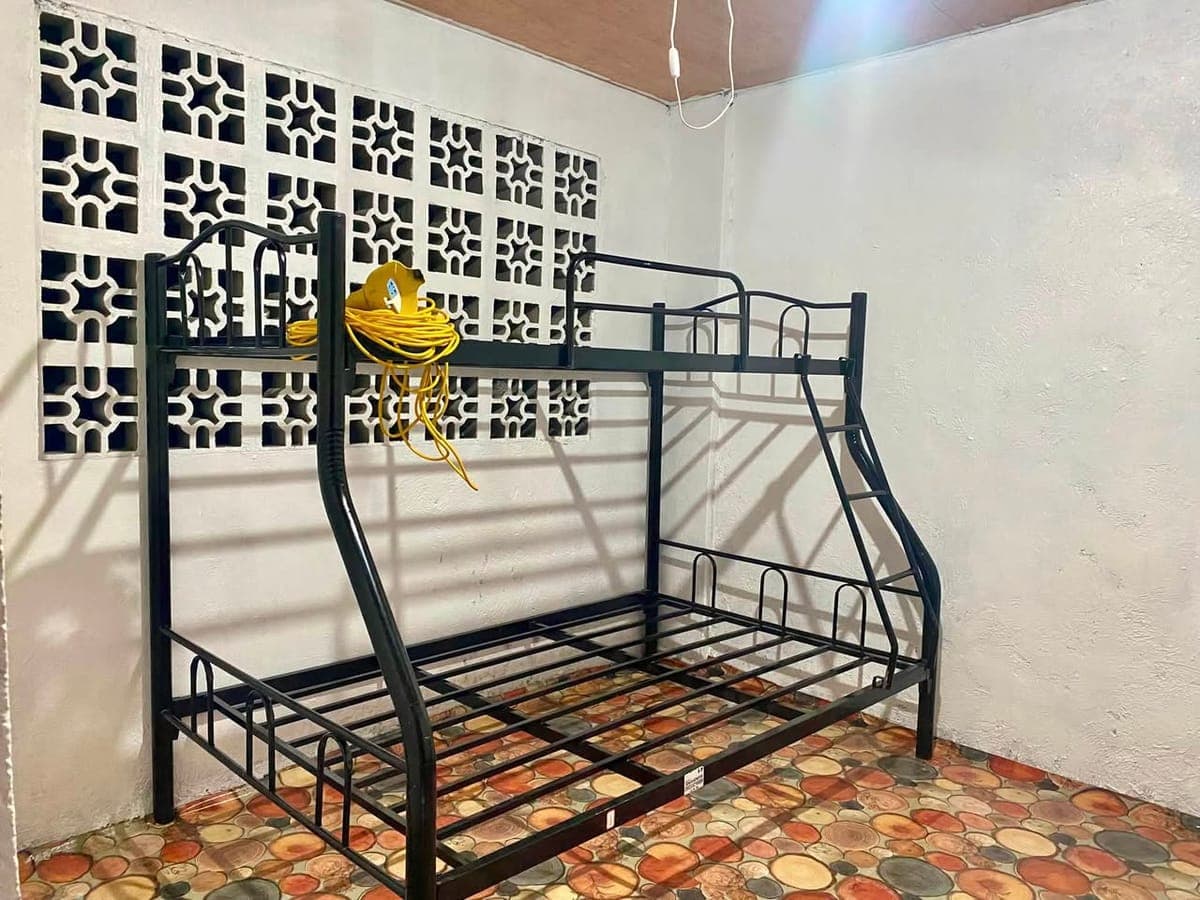 BED SPACE AVAILABLE - photo 4