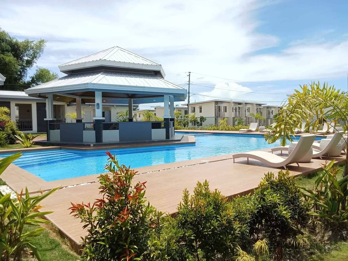 Townhouse for Rent - photo 1