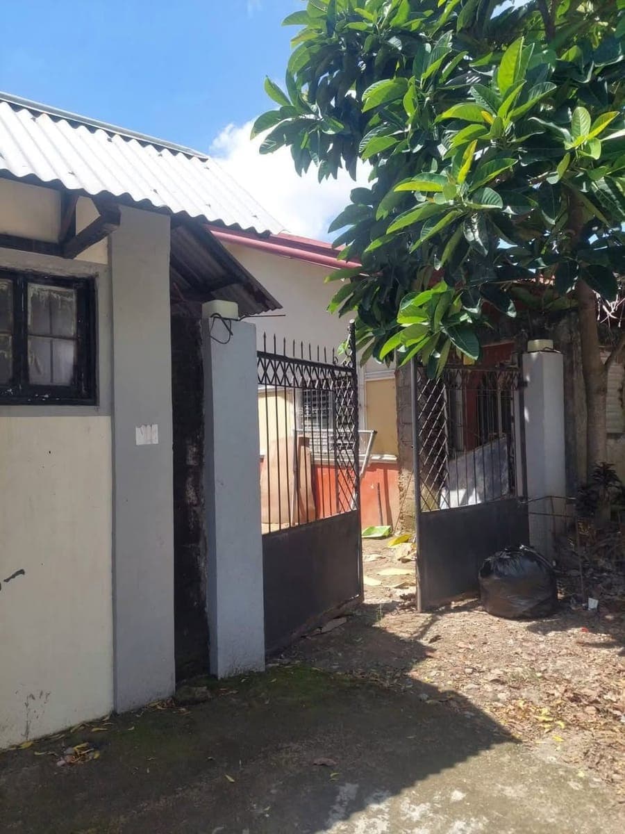 House for Rent! - photo 2