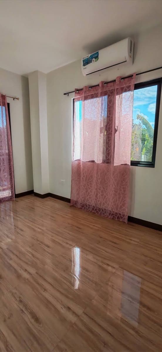 Apartment for rent - photo 4