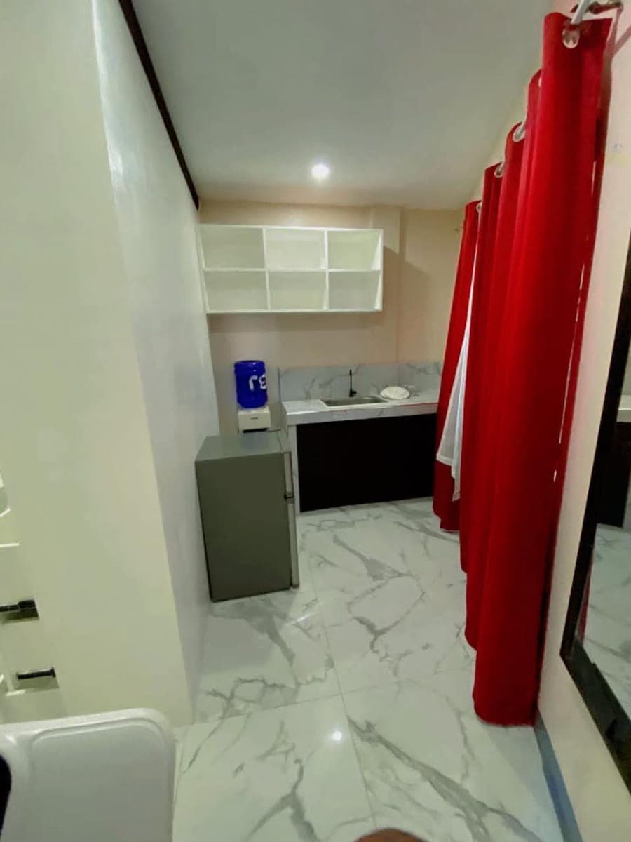 Apartelle (Studio Type, Fully Furnished) For Rent - photo 1