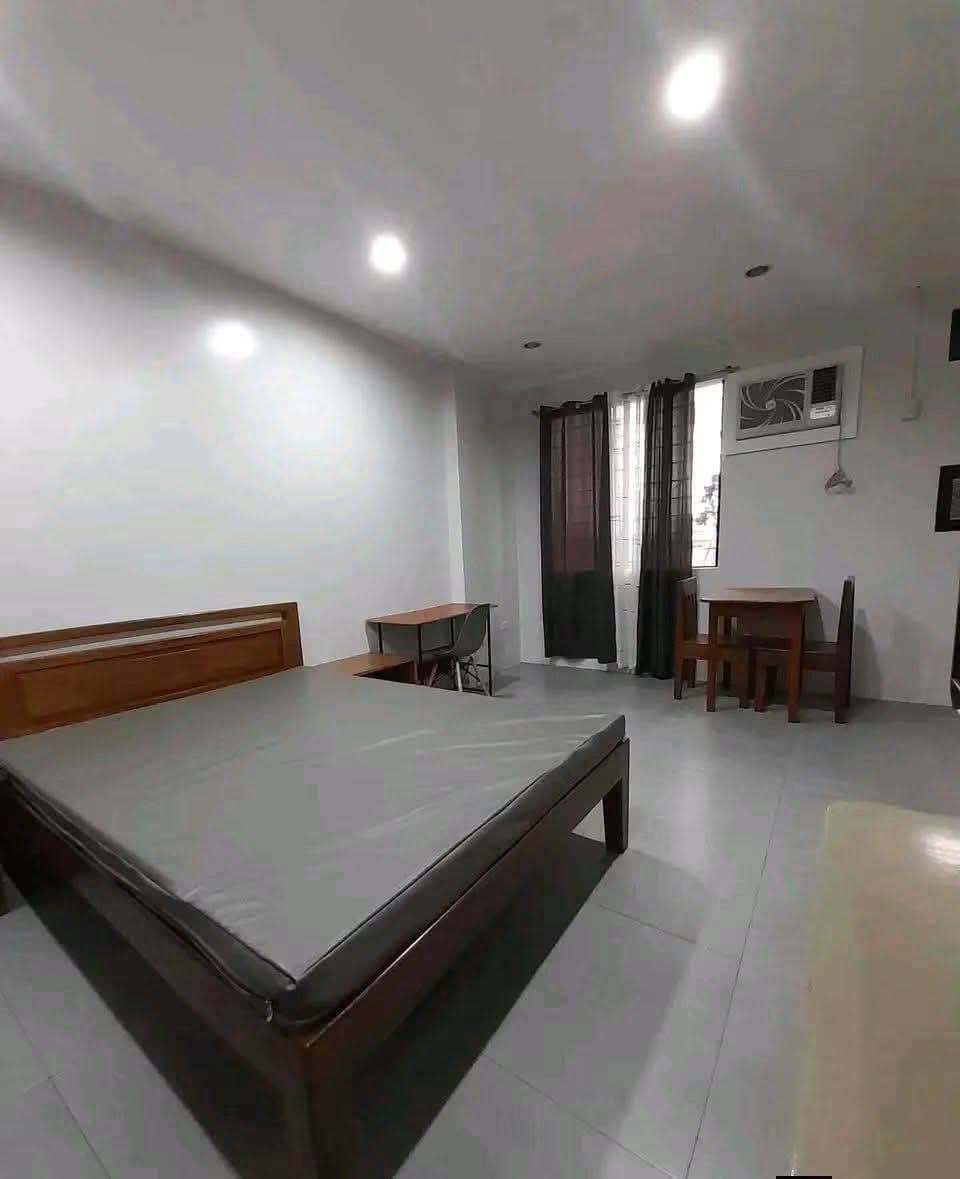5 to 6 Minutes Foundation University and Silliman University APARTMENT FOR RENT - photo 2