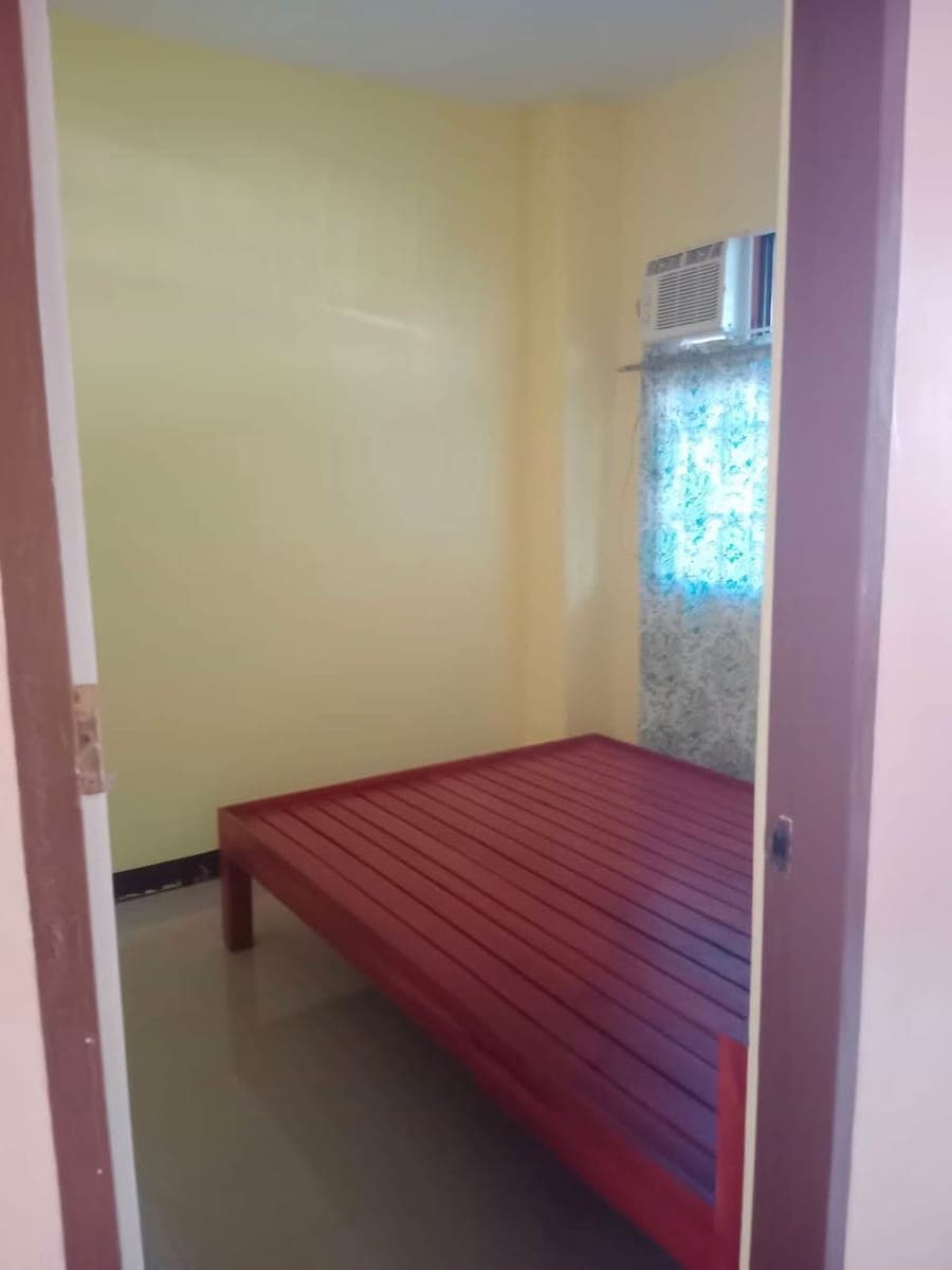 1 Unit Semi Furnished‼️Apartment for rent ‼️ - photo 4
