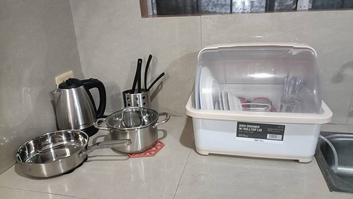 Studio type near Robinsons and Port Royale. Furnished, wifi ready and with cctv. Rent is P12k. Contact 09173141125 - photo 3