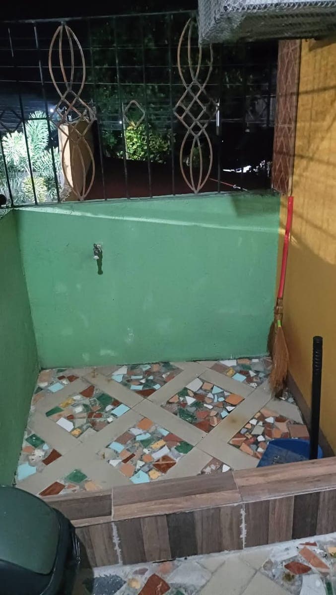 Studio type near Robinsons and Port Royale. Furnished, wifi ready and with cctv. Rent is P12k. Contact 09173141125 - photo 5
