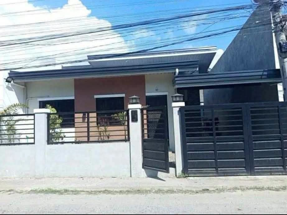 🏠 House For Rent - photo 1