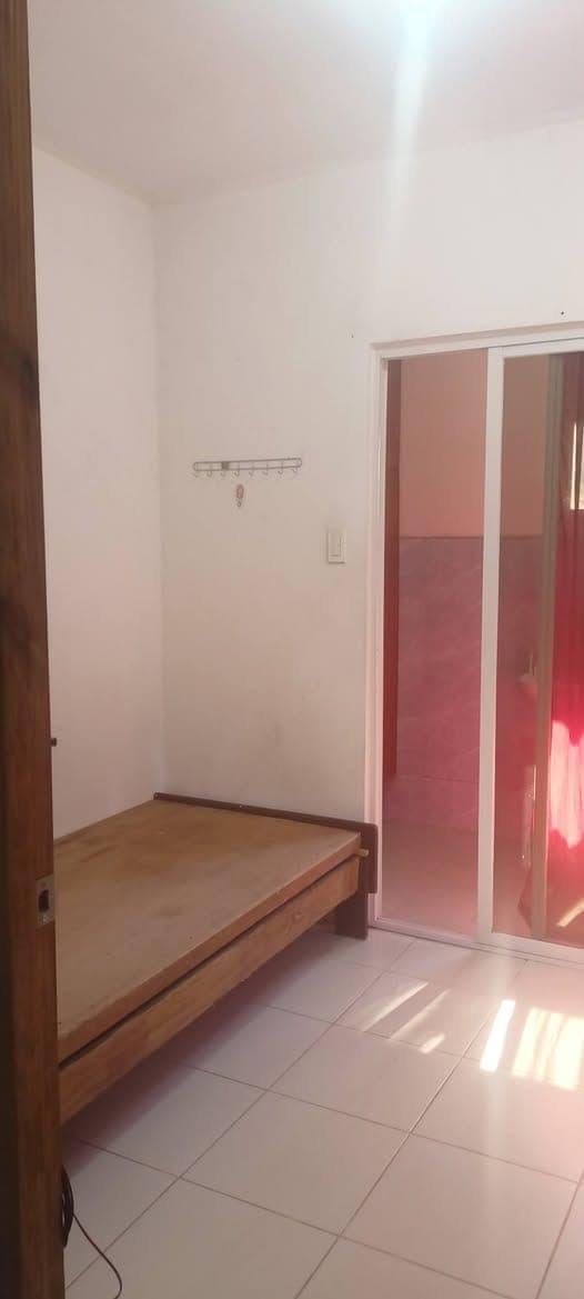 Room for Rent - photo 2