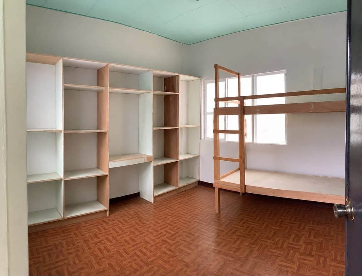 ROOM FOR RENT – AVAILABLE AUGUST 17, 2026 - photo 2