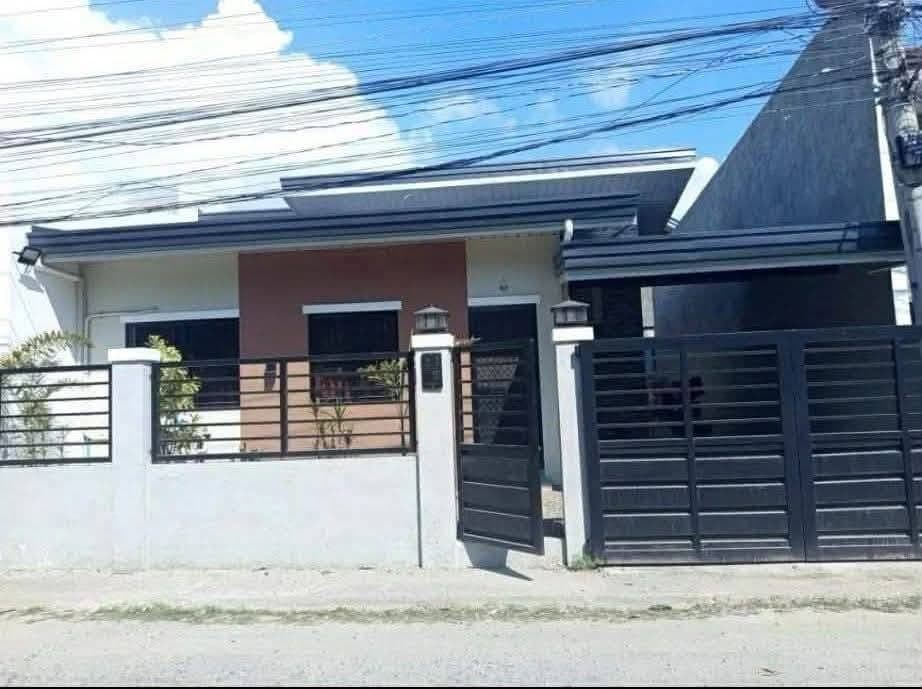 🏠 House For Rent - photo 1