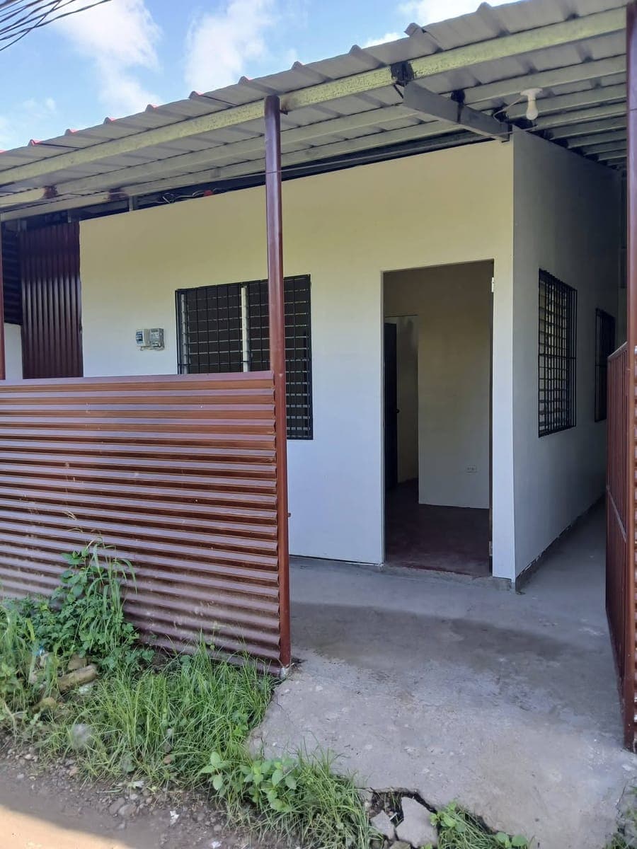 1 bedroom house for rent w/ CR and lavatory, 5k monthly - photo 5
