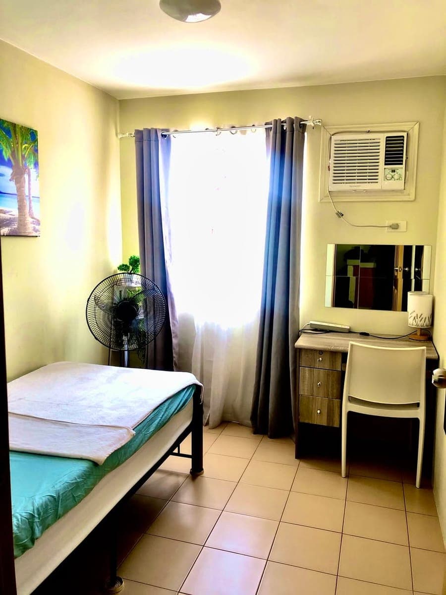 🏠 CONDO UNIT FOR RENT ‼️ - photo 1