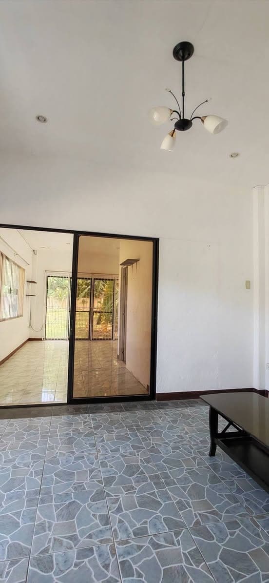 Apartment for Rent - photo 3