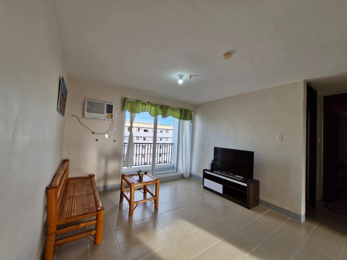 15floor condo unit in Seakyung Condominum located in Marigondon Lapu-lapu city - photo 4