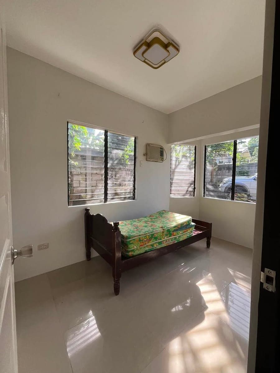 HOUSE FOR RENT – EAST BALABAG, VALENCIA CITY - photo 5