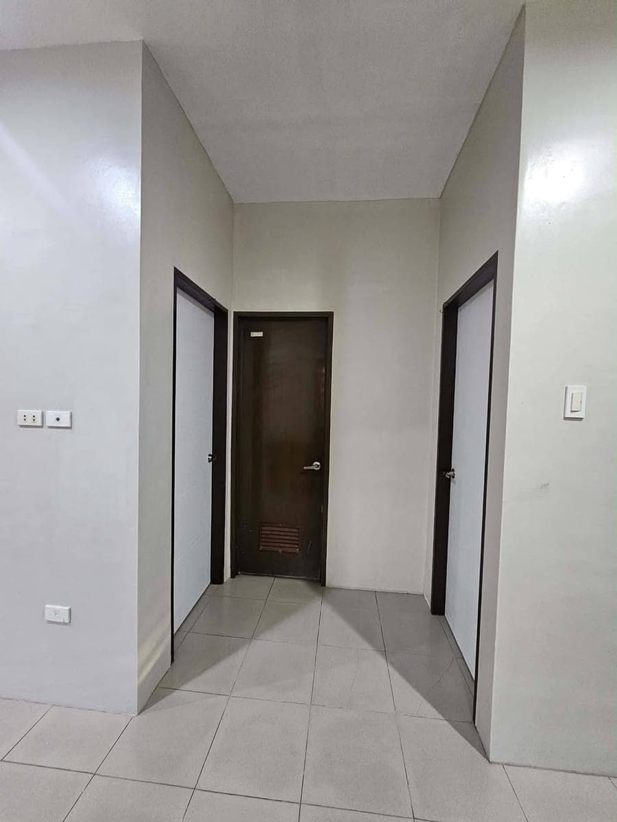 Apartment for Rent - photo 1