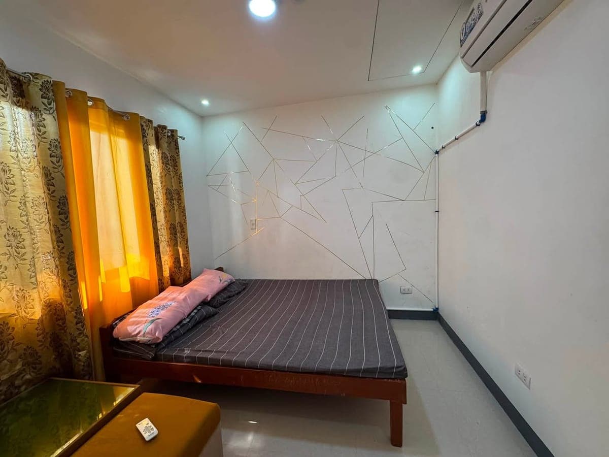 FOR RENT - photo 2