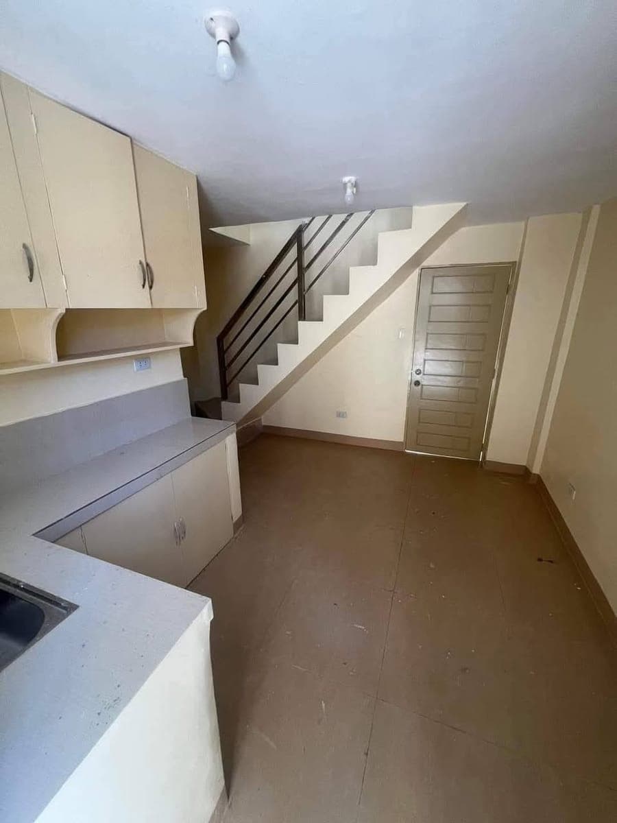 APARTMENT FOR RENT (NEWLY BUILT)“5mins to Downtown” in  SAN SEBASTIAN (ACCESSIBLE LOCATION) Jeepney... - photo 4