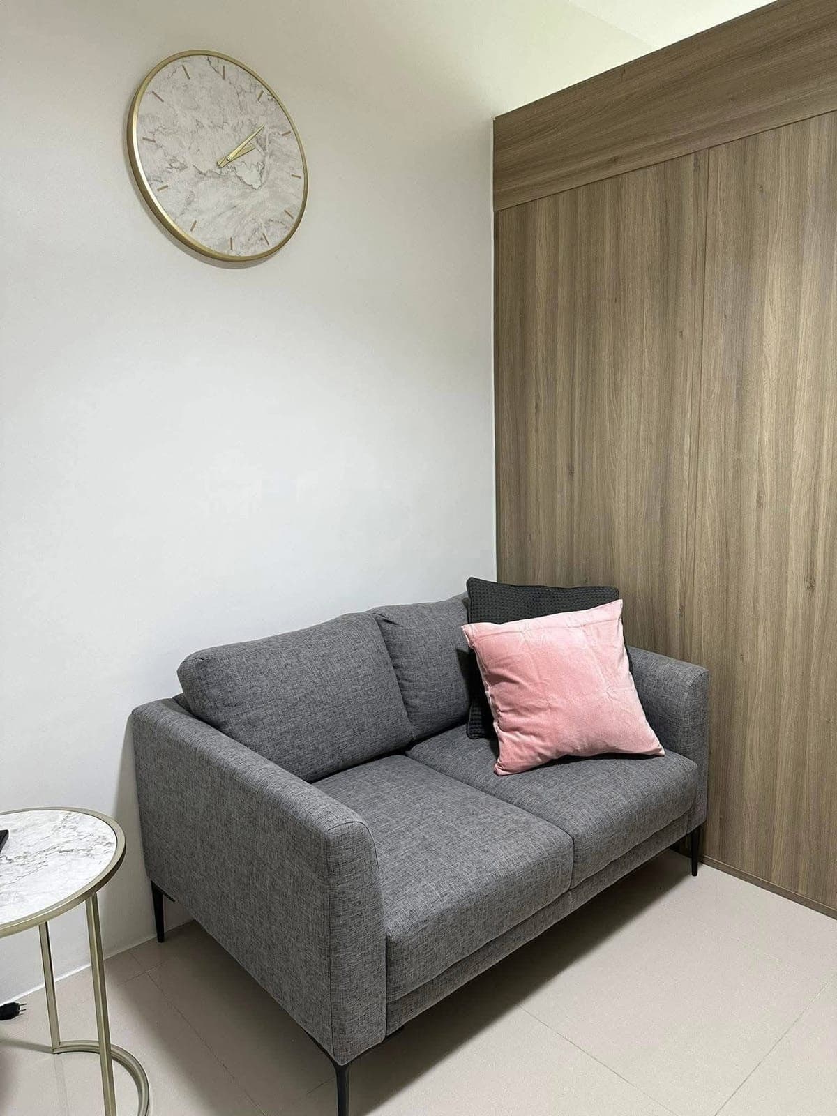 Condo for rent Fame residences SMDC - photo 2