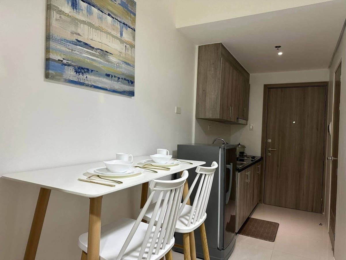 Condo for rent Fame residences SMDC - photo 6