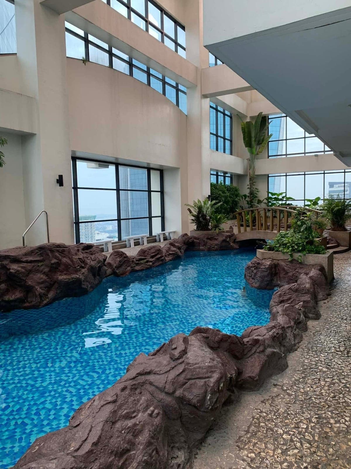 ✨ COZY & AFFORDABLE BED SPACE/CONDO SHARE AVAILABLE! ✨ - photo 2