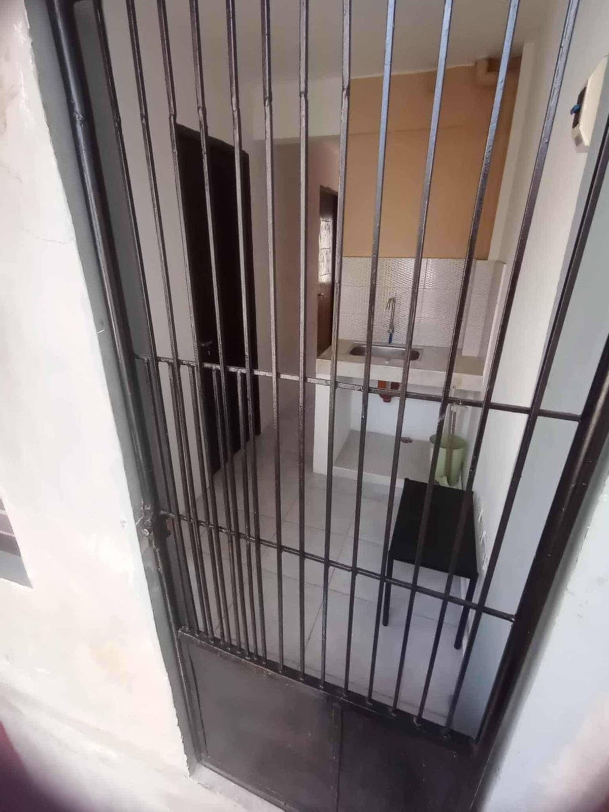 Hello, Female Bed Spacer for Rent(Student/Working Only) - photo 5