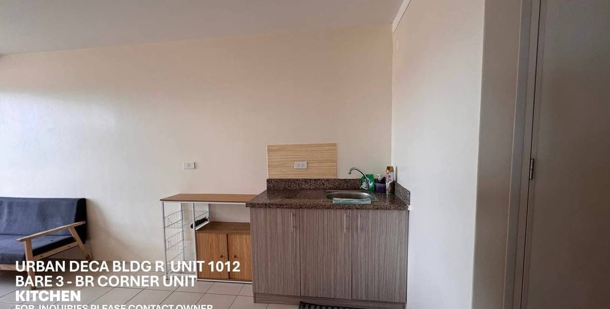 3-Bedroom for Rent - photo 1