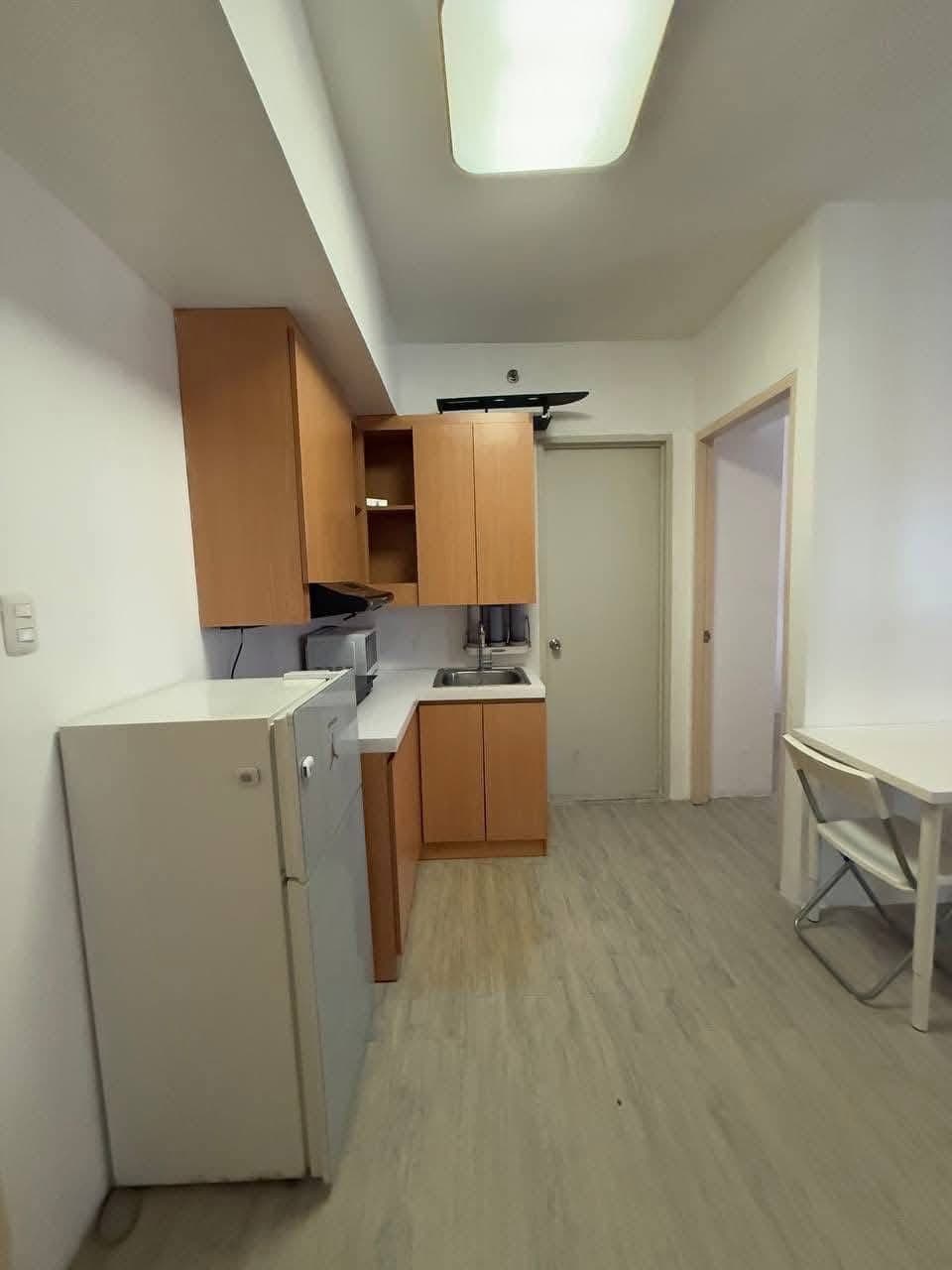 1 bedroom fully furnished 18k only - photo 2