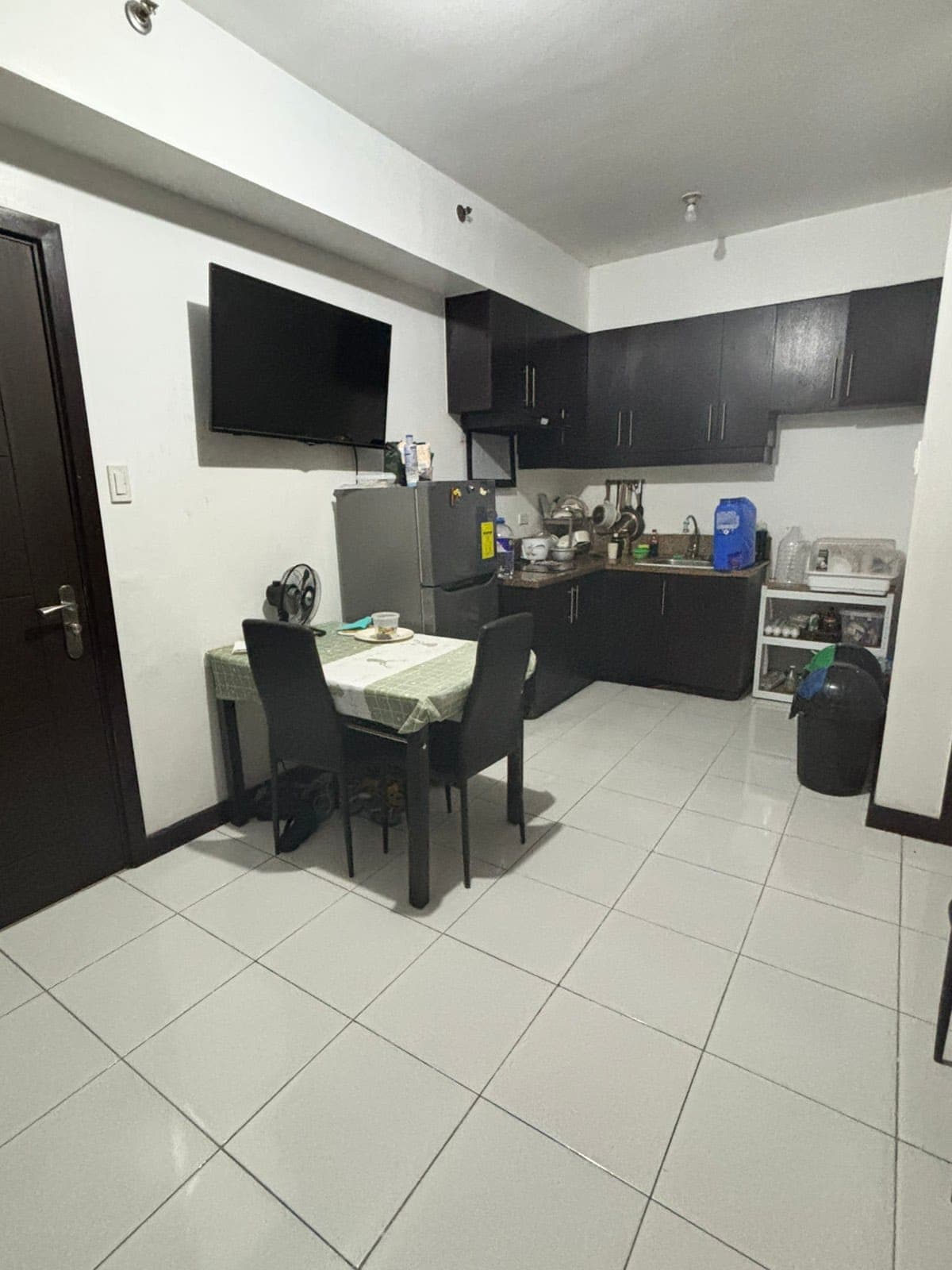 Looking for 1 Female tenant - photo 6