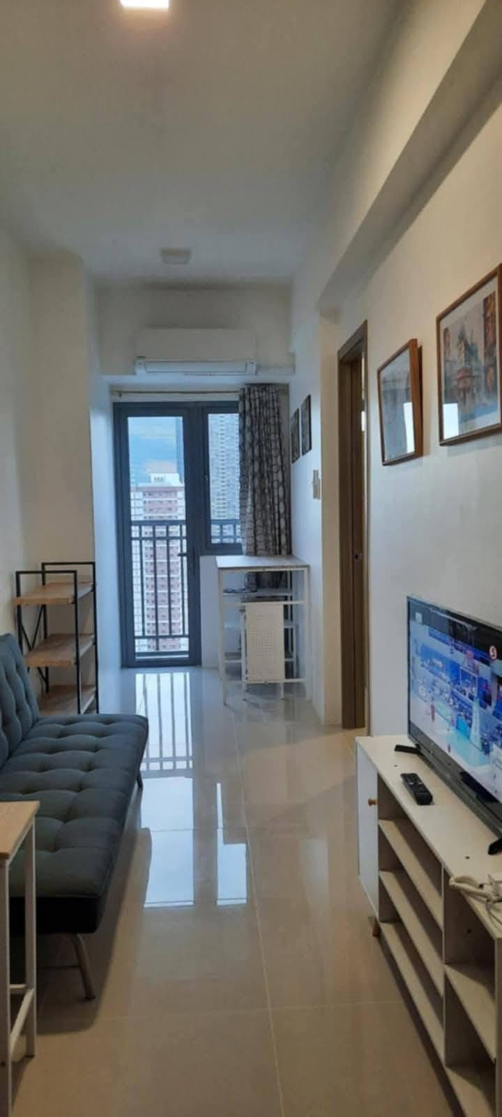 FOR RENT: ₱20,000 inclusive assoc dues - photo 5