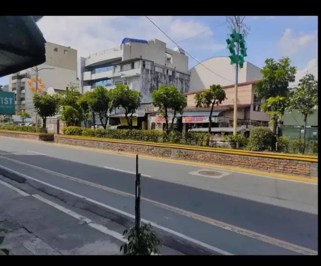 Bedspace for male along boni avenue mandaluyong. Pag labas ng haus sakayan mismo. Easy access to oth... - photo 3