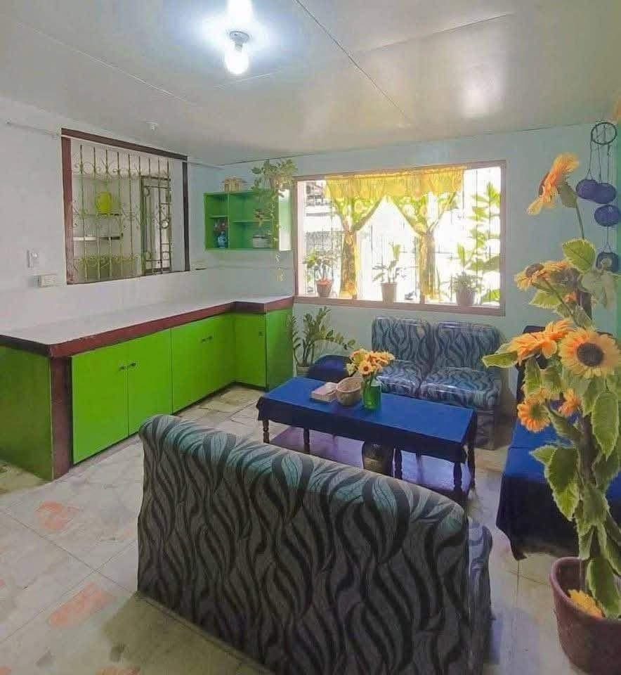 Room/bed spacer for rent available - photo 5