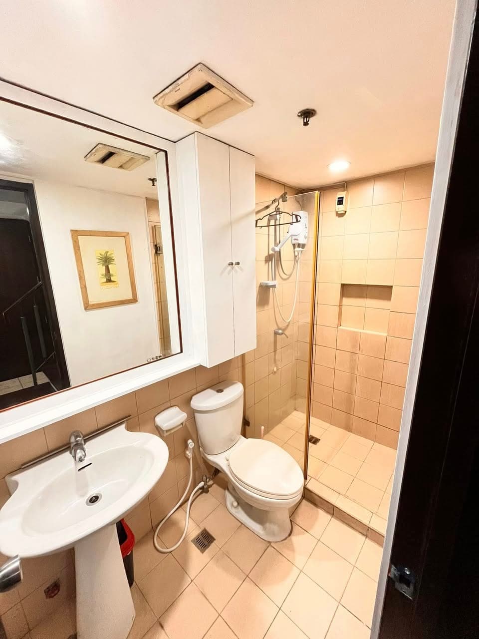 Mandaluyong for Rent near MRT‼️ - photo 4