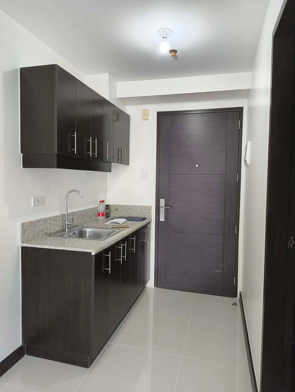 Axis Residences - photo 1