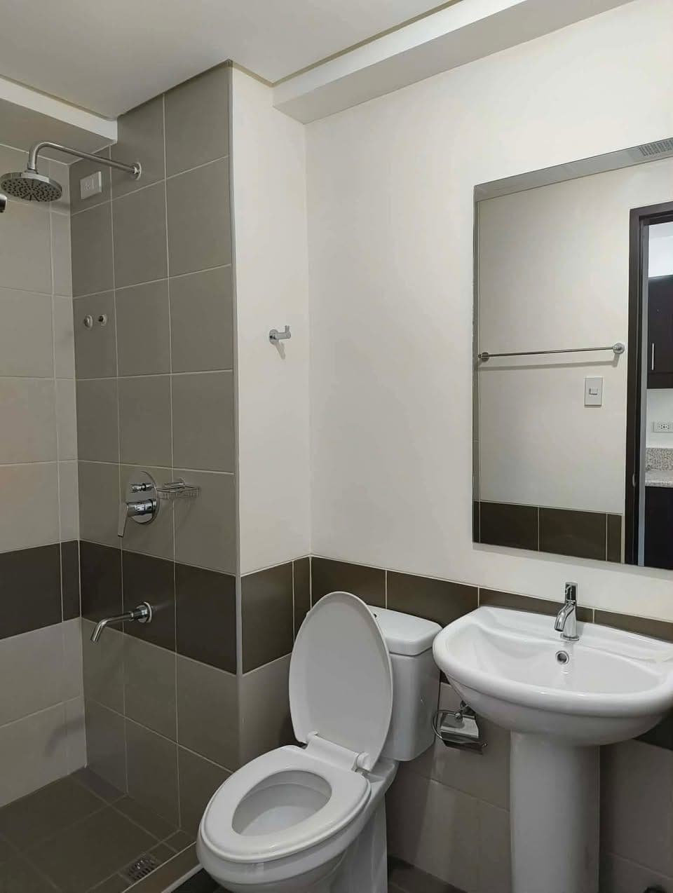 Axis Residences - photo 4