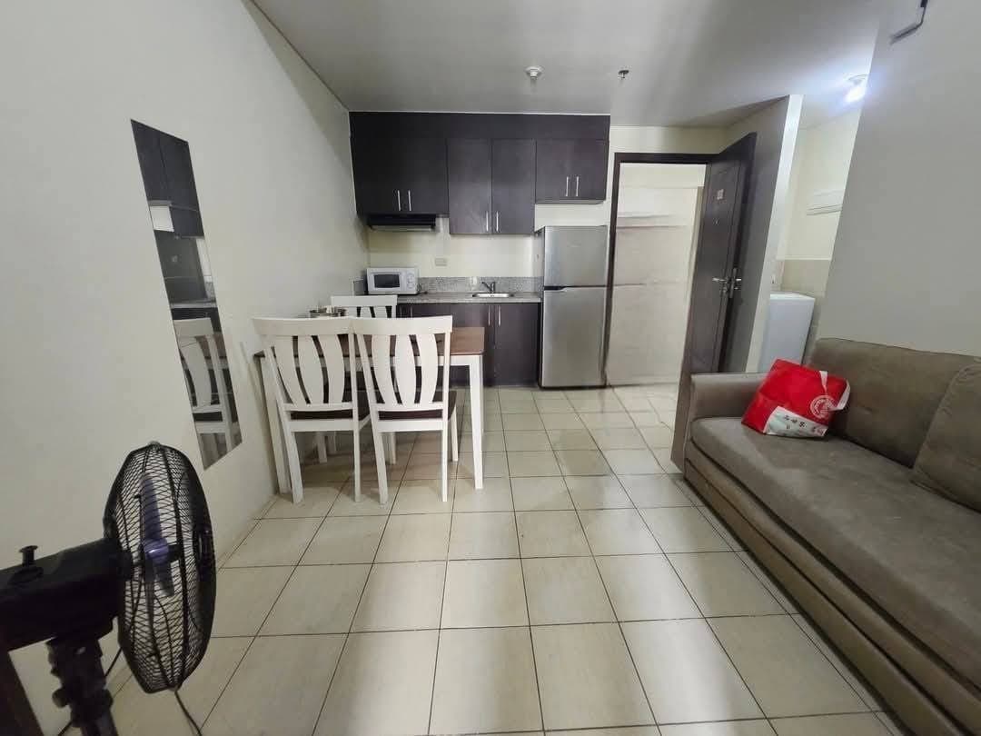 FOR RENT Condo: 2 Bedroom Furnished - photo 2