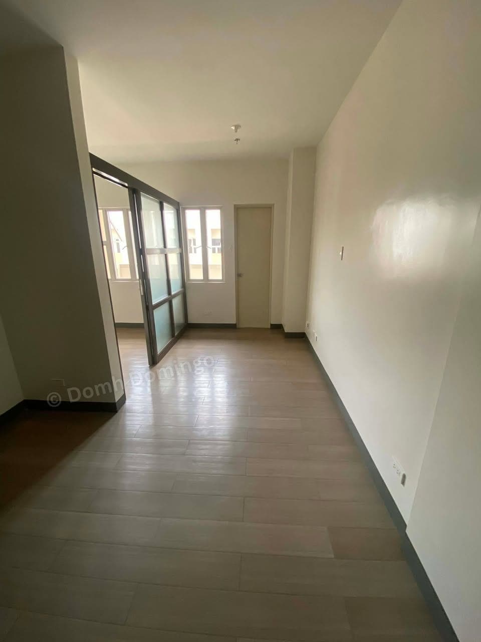 # **Studio Deluxe Unit available in Mandaluyong Near BGC and Cybergate** - photo 3