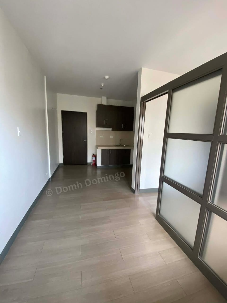 # **Studio Deluxe Unit available in Mandaluyong Near BGC and Cybergate** - photo 4