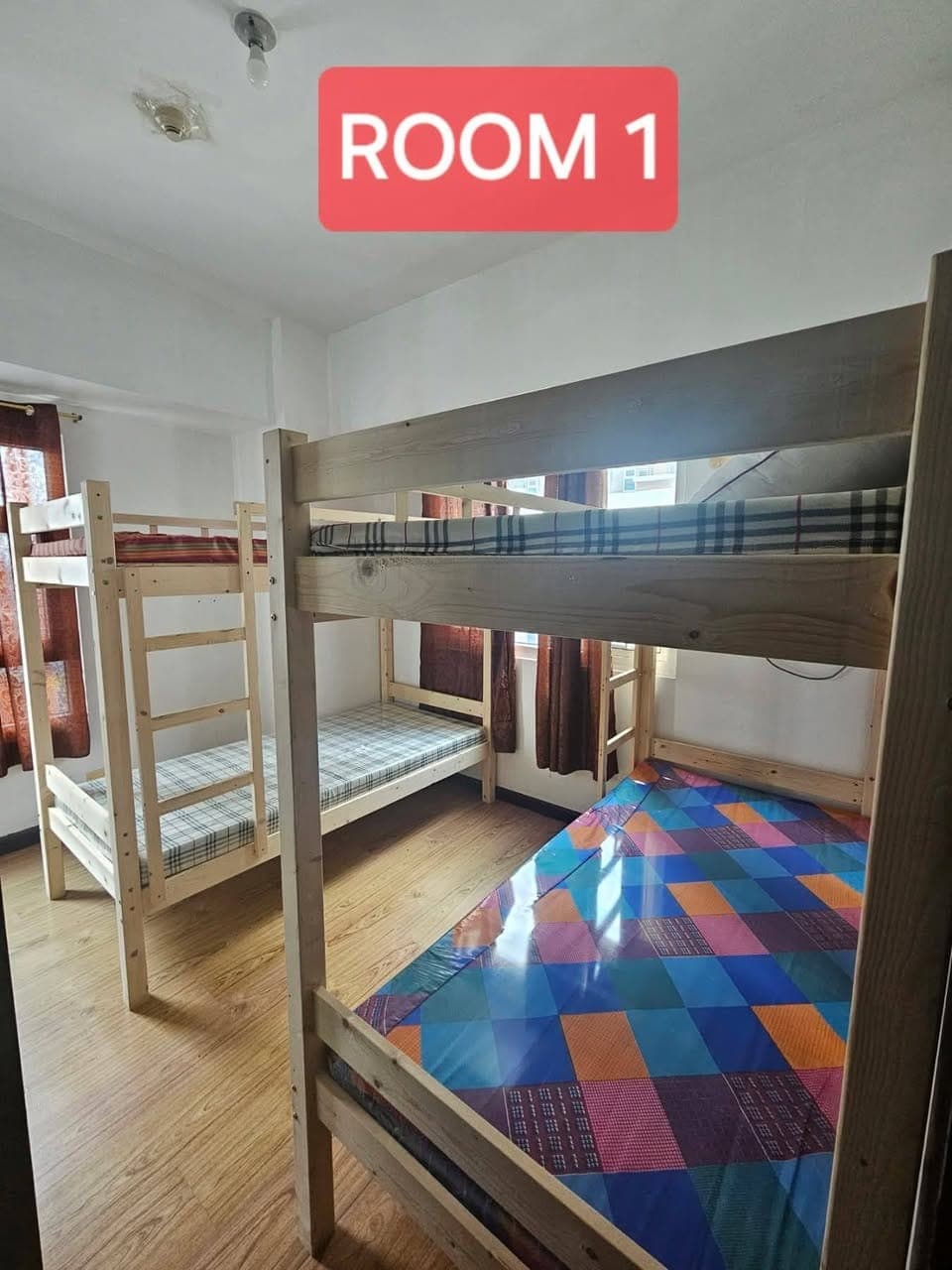 Looking for 1 Female tenant - photo 2