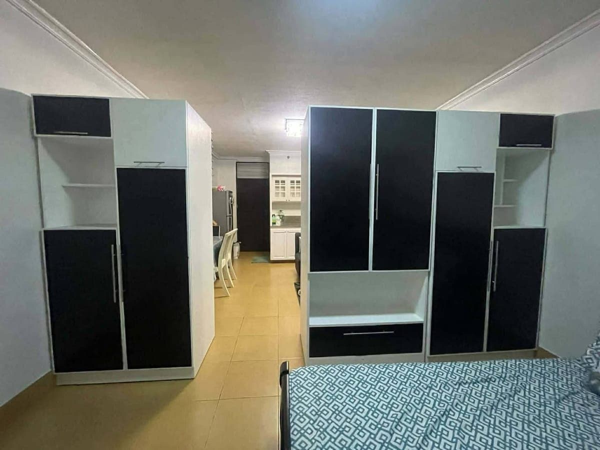 Tenants all eyes here available for lease - photo 5