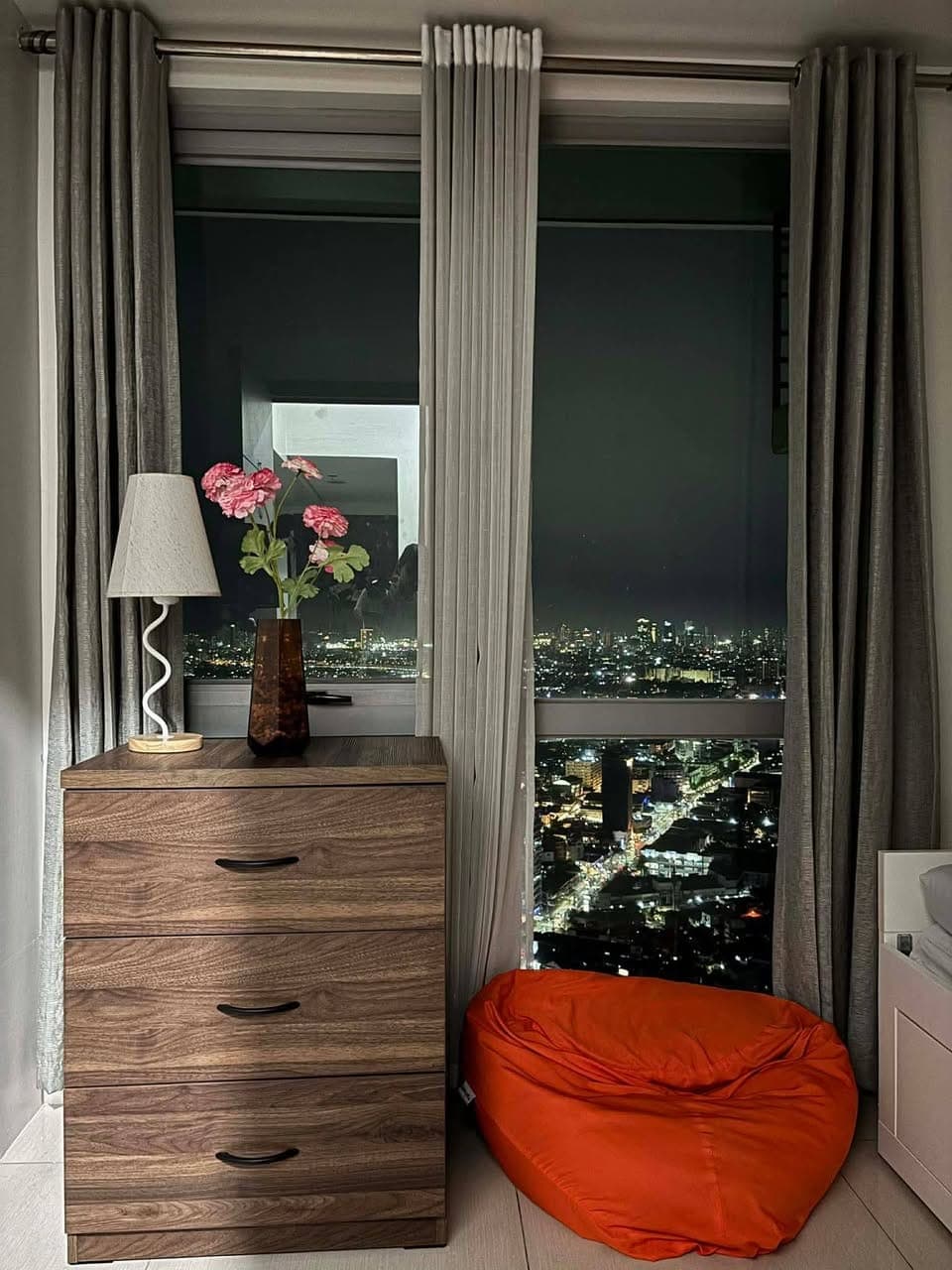 1br The Olive Place for rent - photo 1