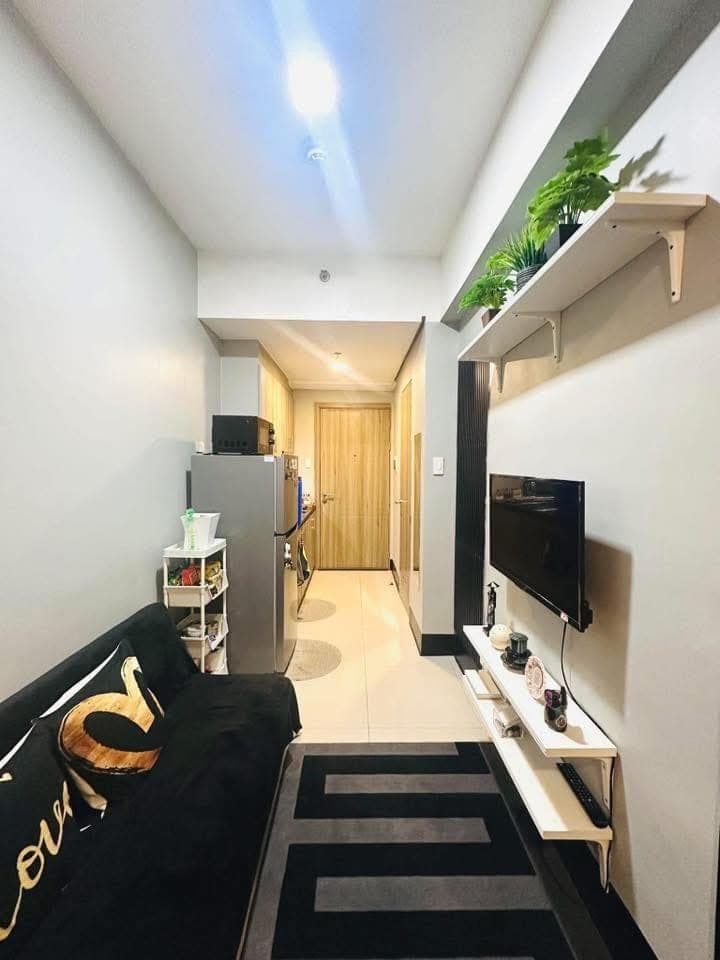 SMDC FAME RESIDENCES FAMILY SUITE A‼️FULLY FURNISHED‼️ - photo 2