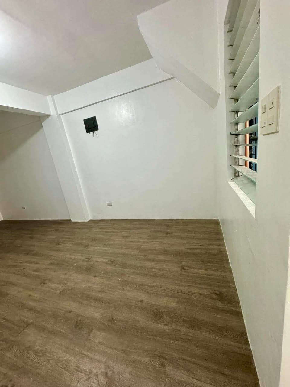 Huge Studio for Rent along Nueve De Febrero - photo 5