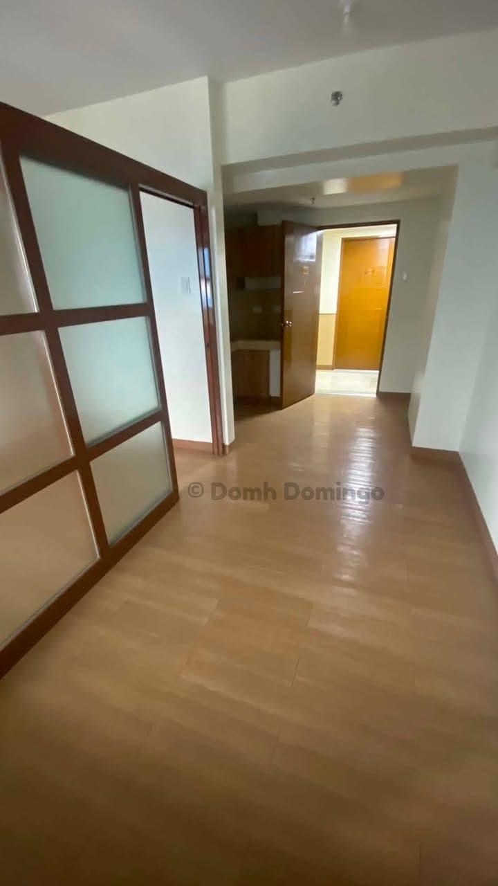 # **1br Unit available in Mandaluyong** - photo 3