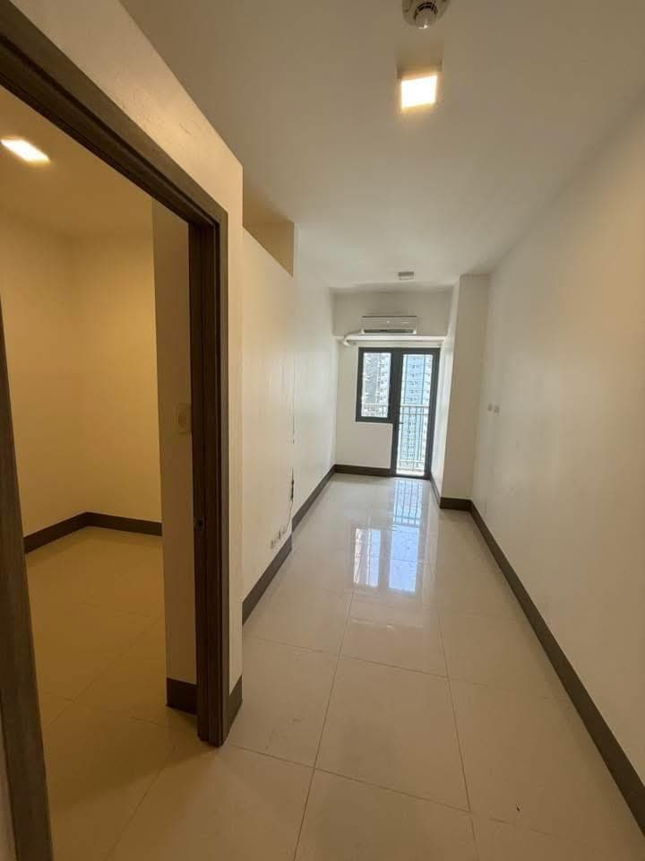 17K‼️ 17K‼️FAME SEMI- FURNISHED‼️FAMILY SUITE B‼️ - photo 1