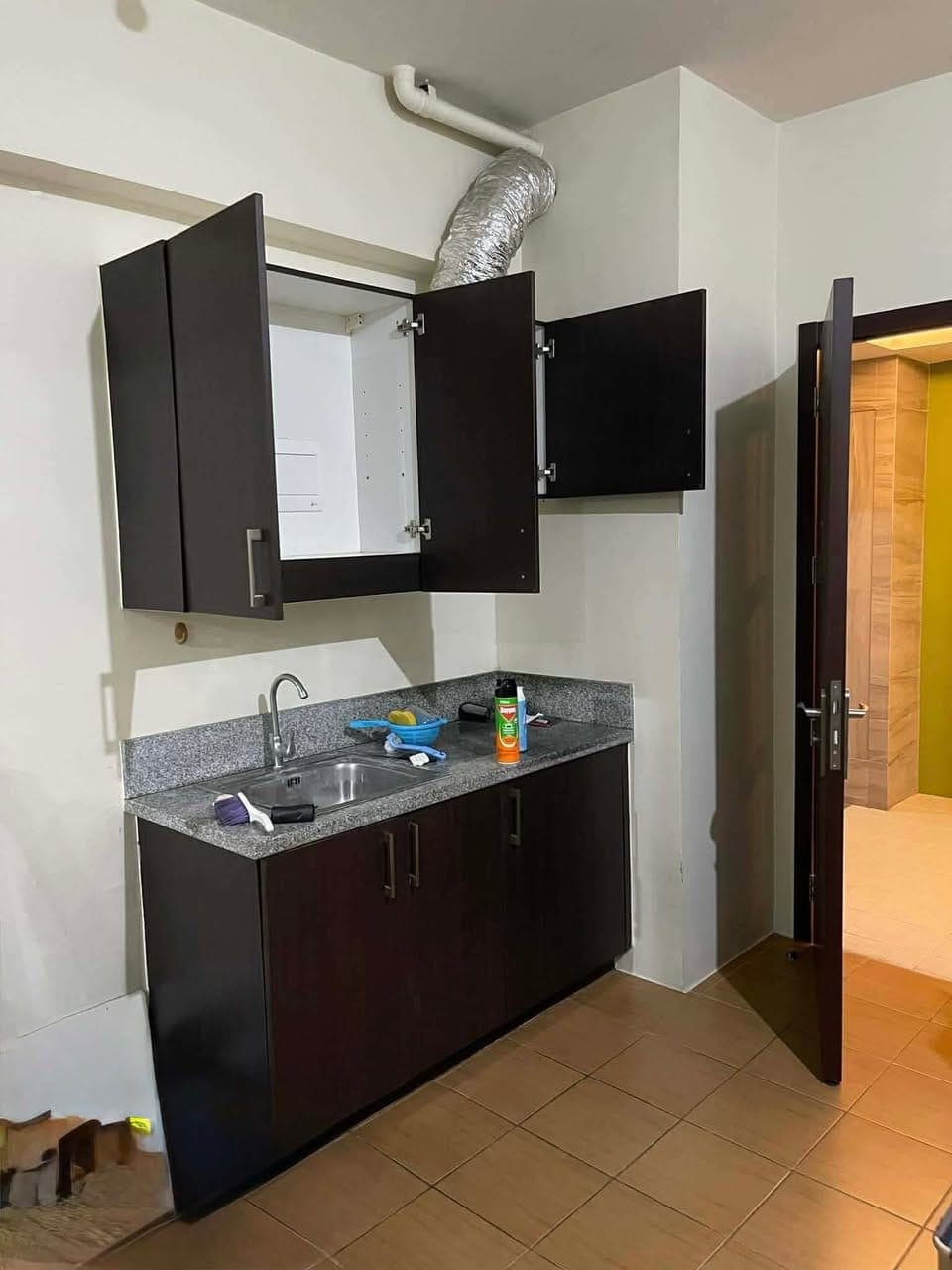 Studio bare Pioneer Woodlands for rent - photo 1