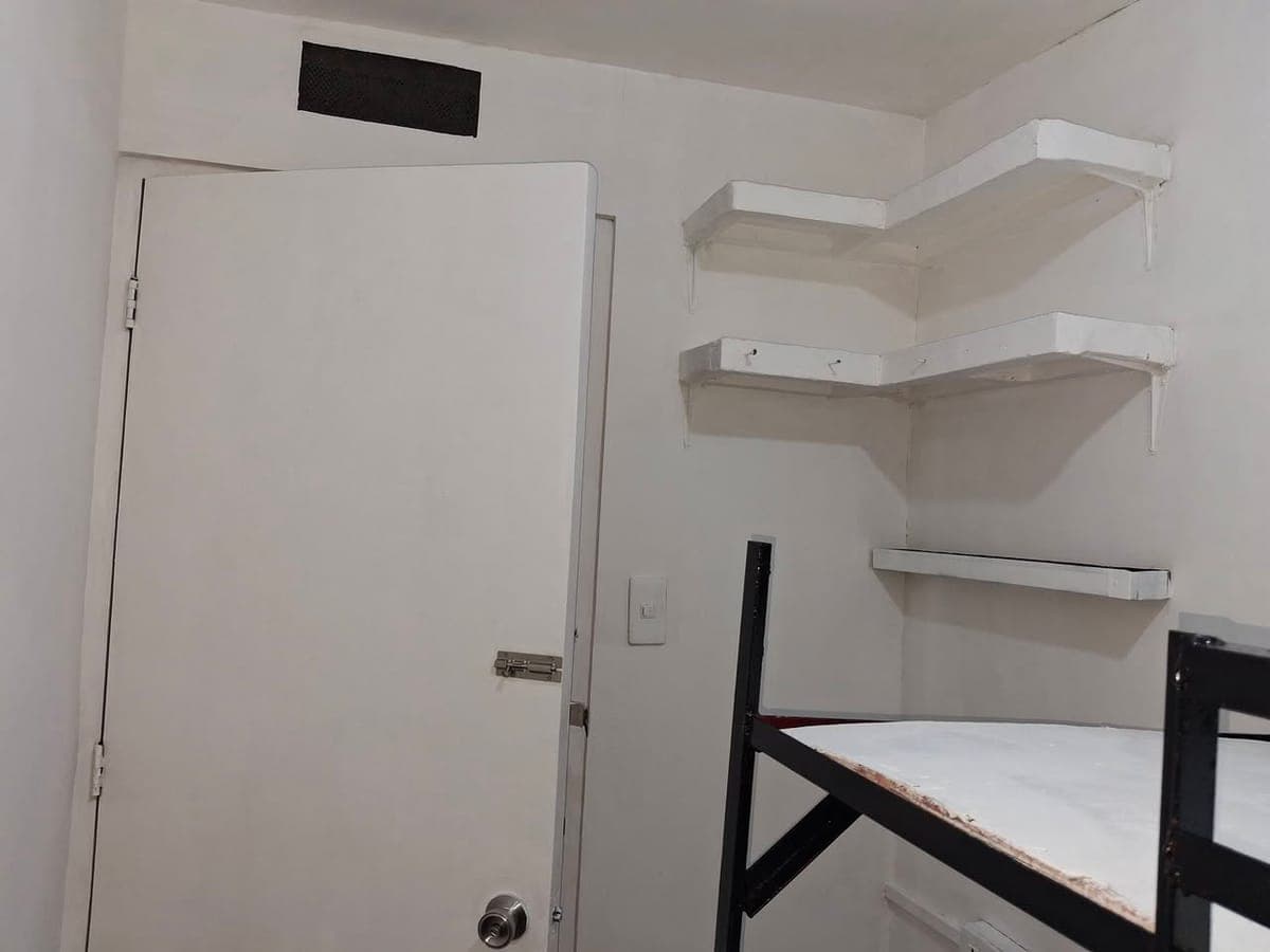 BEST FOR 2 PAX WORKING NEAR MAKATI AVE/ROCKWELL OR BUENDIA OR CKT MAKATI OR STUDYING AT RTU - photo 1